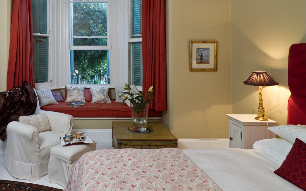 ケープタウン Gilmour Hill Bed & Breakfast エクステリア 写真