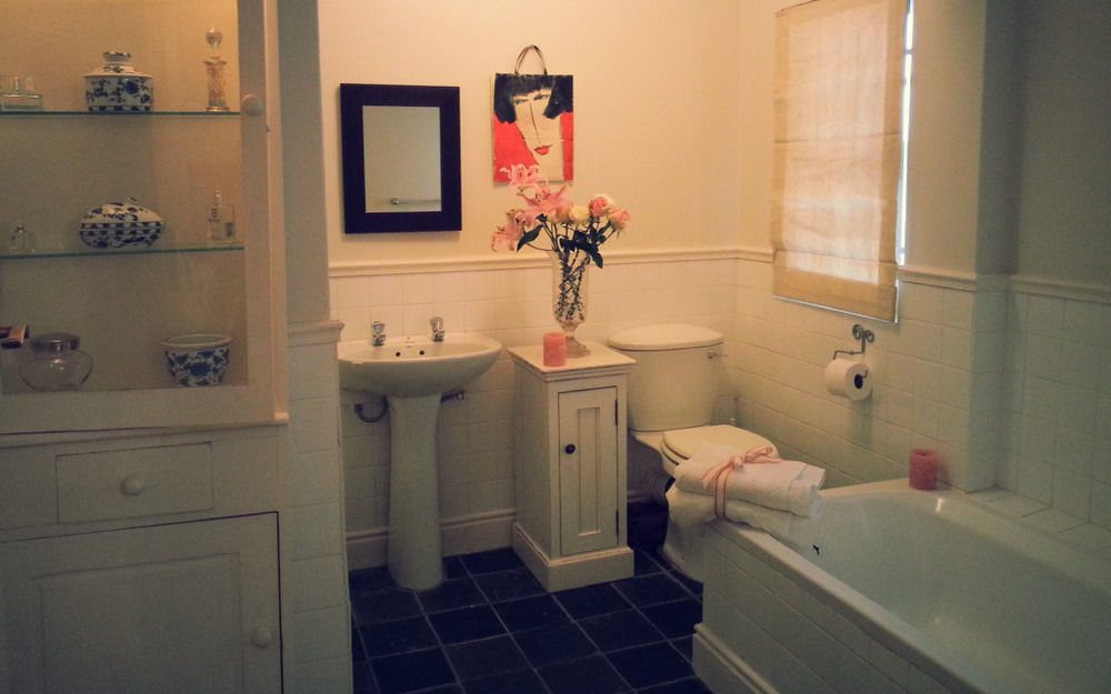 ケープタウン Gilmour Hill Bed & Breakfast エクステリア 写真