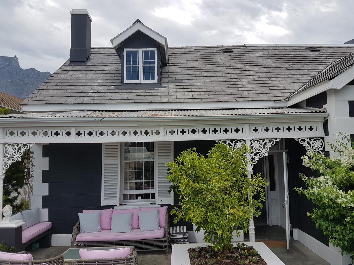 ケープタウン Gilmour Hill Bed & Breakfast エクステリア 写真