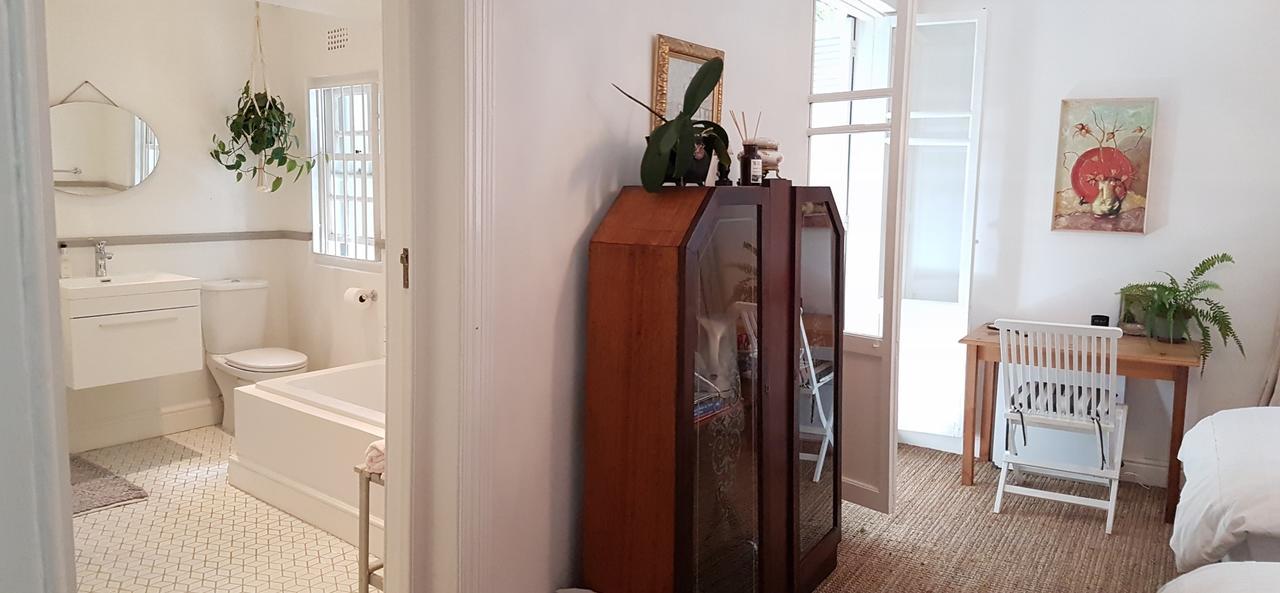 ケープタウン Gilmour Hill Bed & Breakfast エクステリア 写真