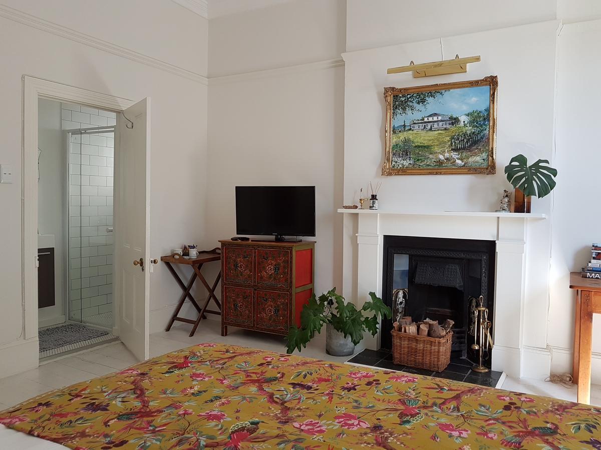 ケープタウン Gilmour Hill Bed & Breakfast エクステリア 写真