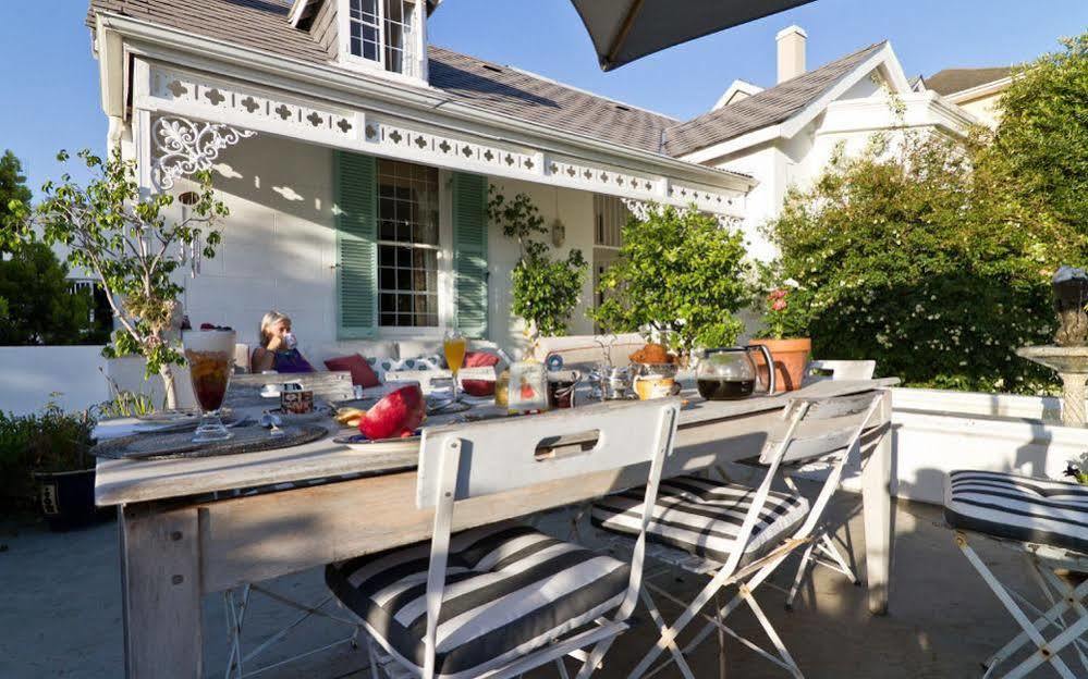 ケープタウン Gilmour Hill Bed & Breakfast エクステリア 写真