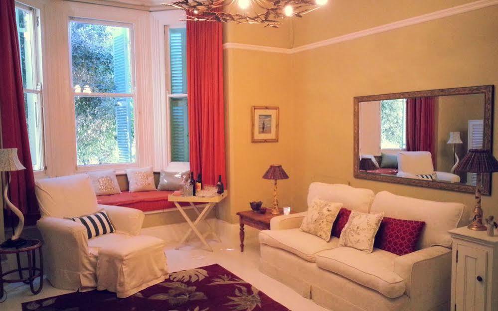 ケープタウン Gilmour Hill Bed & Breakfast エクステリア 写真